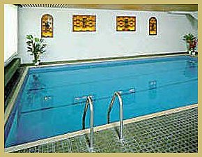 Hallenbad (Größe 14 KB)